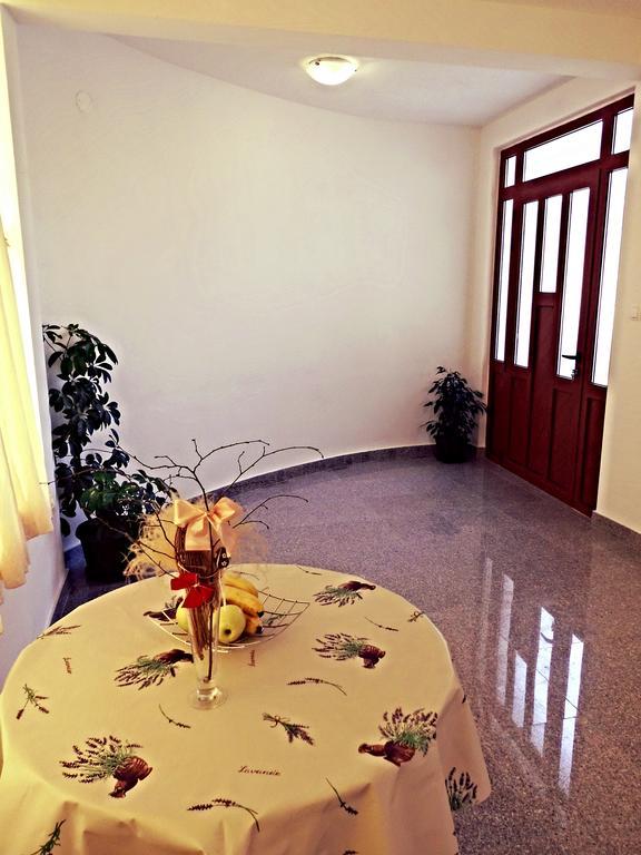 Apartmani Simic ستاريغغاد باكلينتسا المظهر الخارجي الصورة