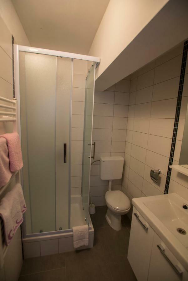 Apartmani Simic ستاريغغاد باكلينتسا المظهر الخارجي الصورة